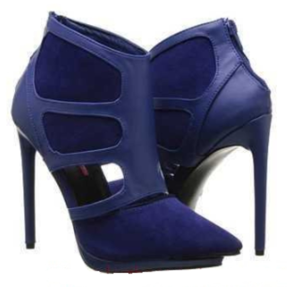 Blue Pointed Toe Heel Size 6 - Picture 1 of 6